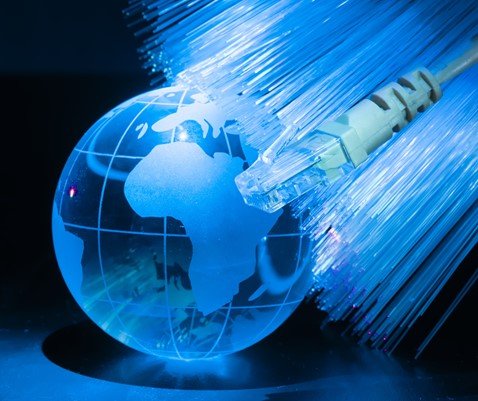 grafik-glasfaserkabel-erdball